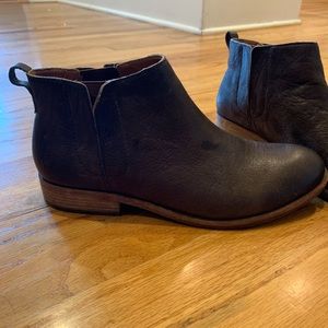 Kork ease booties